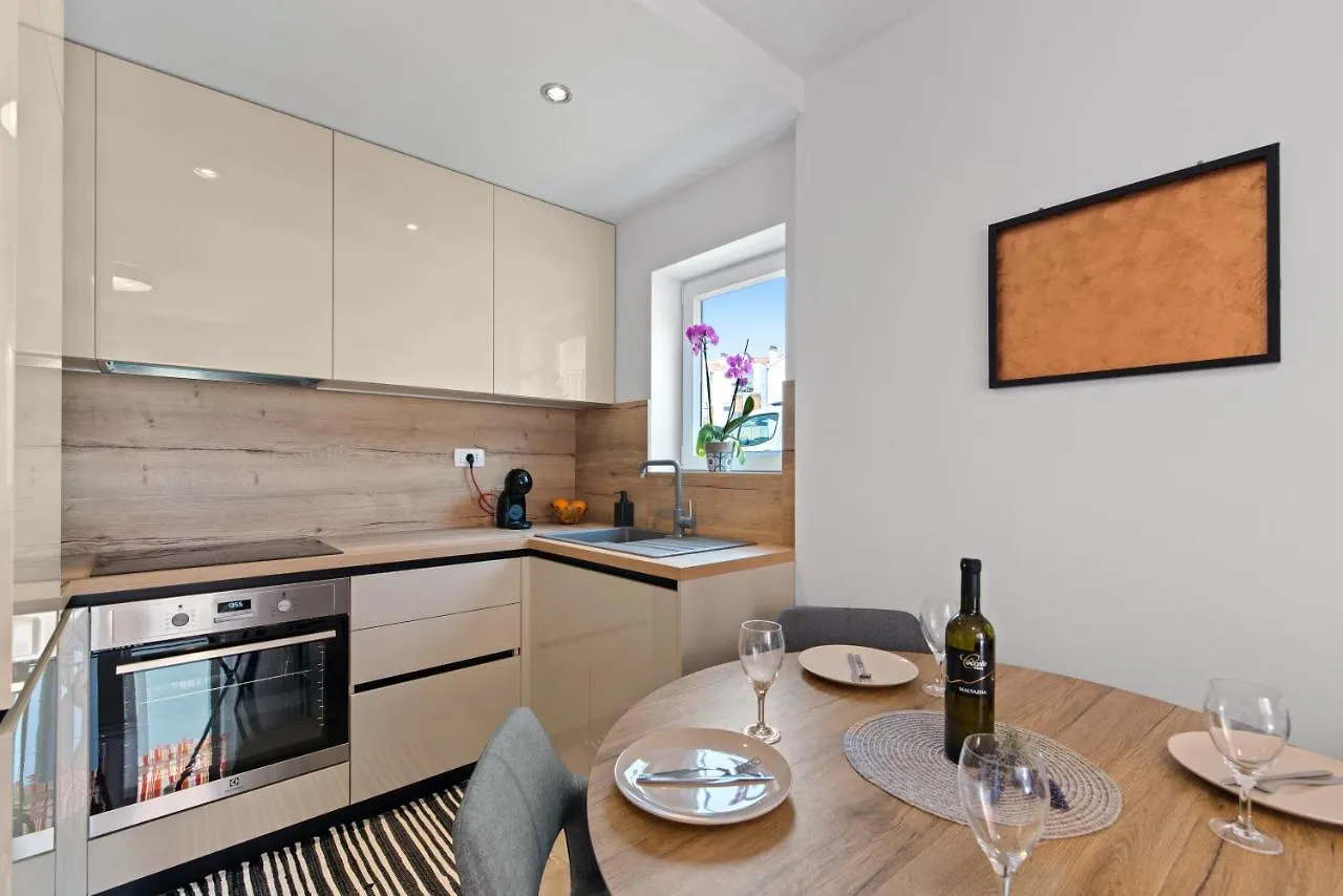 Apartment Masha Novigrad  0*, Novigrad (Istria) Croatia